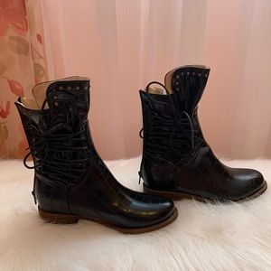 Ankle boots